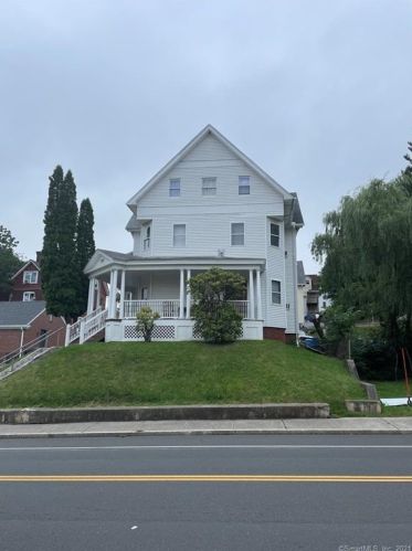 150 Main St, New Britain CT 06053-3433 exterior