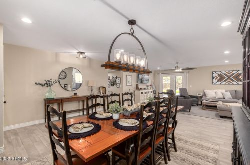 11605 37 Pl, Phoenix AZ 85050-2699 exterior