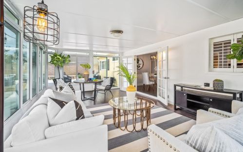 1871 Bryan Ave, Tustin CA 92780-4703 exterior