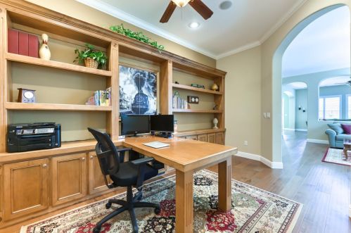 4054 Borders Dr, Folsom CA 95762-5415 exterior