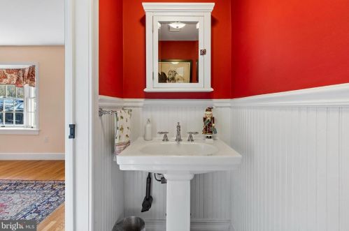 440 Berwyn Baptist Rd, Berwyn PA 19312-1447 exterior