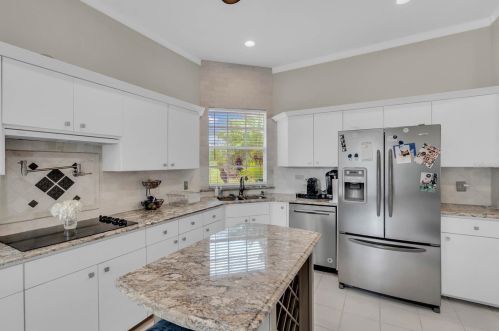 1235 Glencrest, Lake Mary FL 32746-5025 exterior