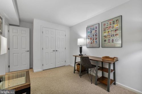 11207 Pavilion Club Ct, Herndon VA exterior