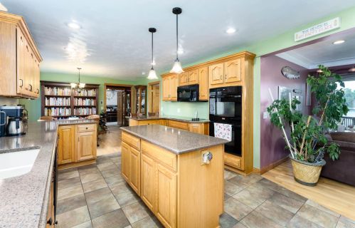 28148 Shr Dr, Gobles MI 49055-9115 exterior