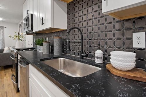 769 Grant Ter, Atlanta GA  30315-1351 exterior