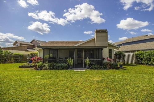 16155 Gardendale Dr, Tampa FL 33624-1132 exterior