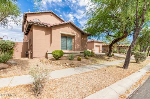 32005 19th Ln, Phoenix, AZ 85085-7096