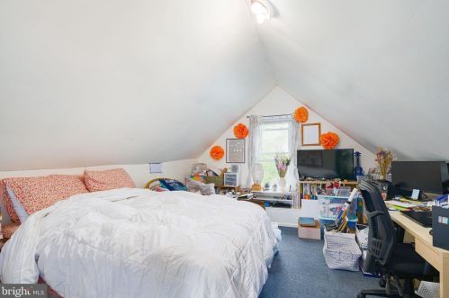 227 Graisbury Ave, Camden NJ 08106-2342 exterior