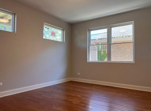 1007 Hamlin Ave, Chicago IL 60625-5914 exterior