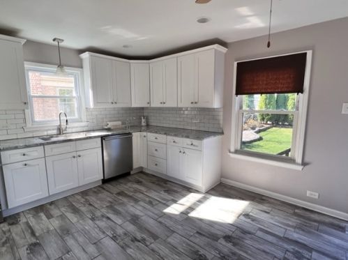 9308 Trumbull Ave, Chicago IL 60655-3326 exterior