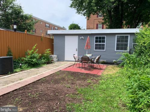 3437 23rd St, Washington DC  20020-1921 exterior