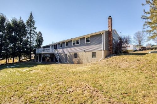 203 Murphy Ln, Chicopee MA 01020-4837 exterior