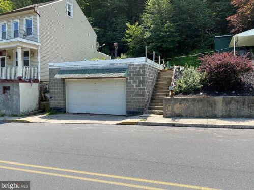 427 Peacock St, Primrose, PA 17901-1123