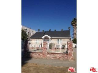 226 Berendo St, Los Angeles CA  90004-5701 exterior