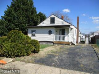 2524 Mccomas Ave, Baltimore, MD 21222-2310