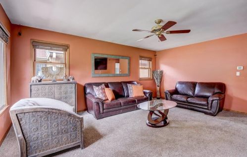 4272 72nd St, Milwaukee WI  53216-1038 exterior