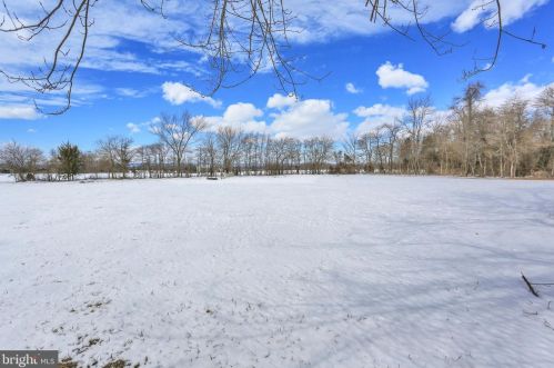 149 California Rd, Littlestown PA exterior