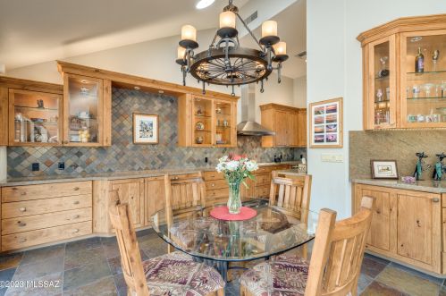 7141 Grey Fox Ln, Tucson AZ  85750-1376 exterior