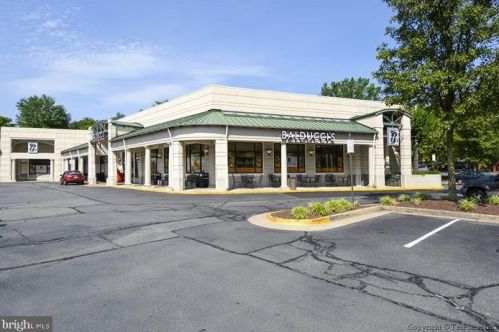 1730 Great Falls St, Mc Lean VA  22101-5063 exterior