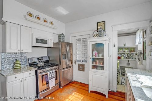 155 Lincoln Ave, Red Bank NJ 07704 exterior