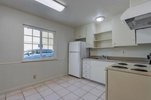 1188 Edsel Dr, Milpitas CA 95035-5916 exterior