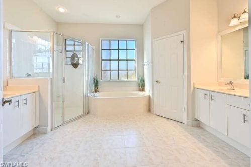 3439 Allegheny Ct, Naples FL 34120-4439 exterior