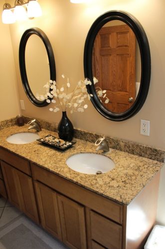 3842 Ottawa Ave, Chicago IL 60634-2128 exterior