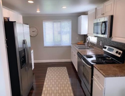 109 Hillendale Rd, Pittsburgh, PA 15237-1801