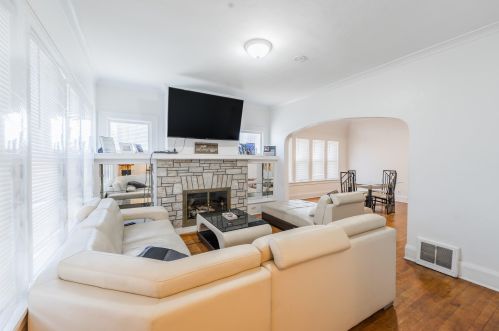 3803 Forest Home Ave, Milwaukee WI  53215-3535 exterior