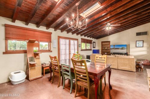 6441 Abington Rd, Tucson AZ 85743-9701 exterior