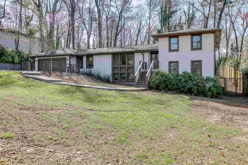 1485 Harts Mill Rd, Atlanta GA  30319-1824 exterior