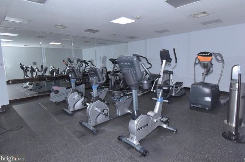 5809 Nicholson Ln, Rockville MD  20852-5740 exterior