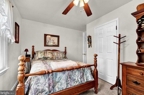 1000 Littlestown Rd, Littlestown PA 17340-9442 exterior