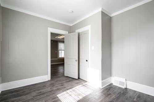 1270 43rd St, Milwaukee WI  53208-2721 exterior