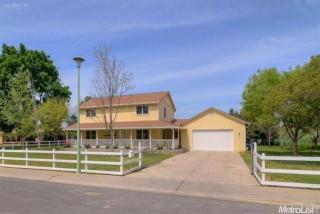 221 Wilson Ave, Sacramento, CA 95833-2251