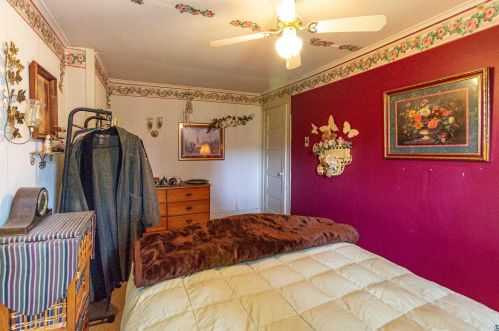 101 Railroad St, Ely MN exterior