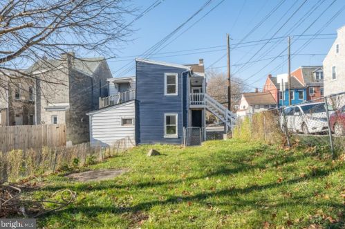 113 Old Dorwart St, Lancaster PA 17603-3601 exterior