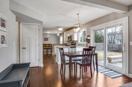 1027 Ascot Dr, Bull Valley IL 60014-8832 exterior