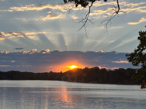 28148 Shr Dr, Gobles MI 49055-9115 exterior