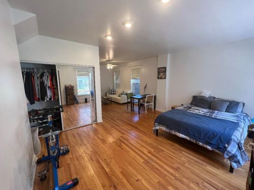 852 Diversey Pkwy, Chicago, IL 60614-1412