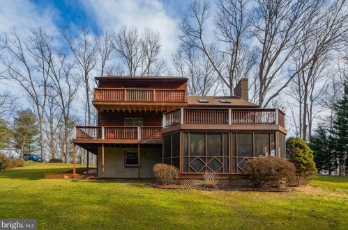 6251 Stephen Reid Rd, Huntingtown MD 20639-8942 exterior