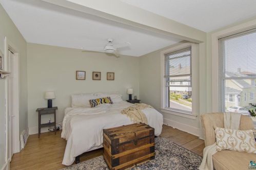 321 8th Ave, Duluth MN 55802-2606 exterior