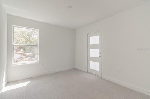 2113 Carmen St, Tampa FL 33606-1202 exterior