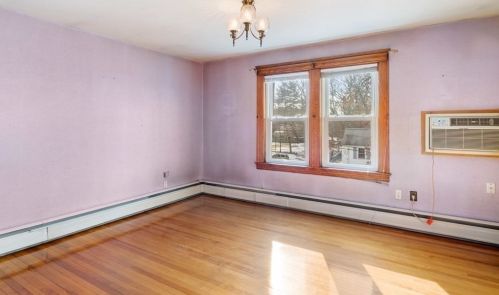 133 Malvern Rd, Worcester MA 01610-2258 exterior