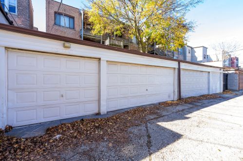 7645 Yates Blvd, Chicago, IL 60649-4100