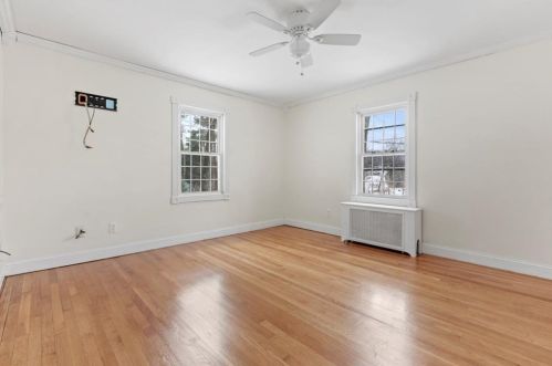 38 Glendale St, Worcester MA 01602-2813 exterior