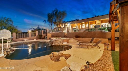 6250 Diamond St, Tucson AZ  85745-8923 exterior