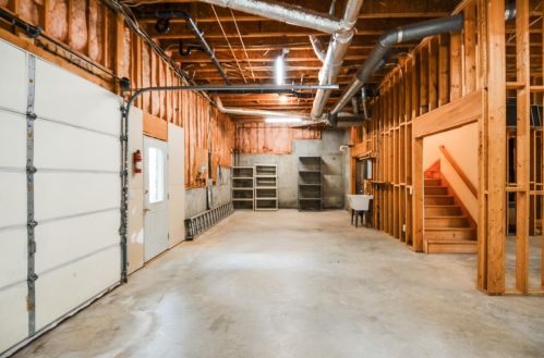 2761 Riverfront Dr, Lithonia GA 30039-8523 exterior