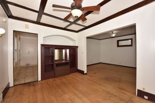 3460 Holton St, Milwaukee WI 53212-2935 exterior