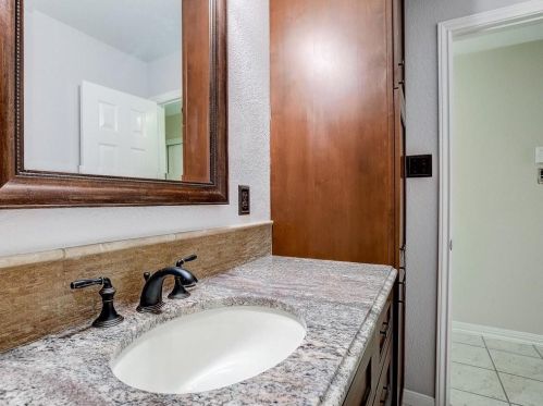 4520 Eagle Feather Dr, Austin TX 78735-6466 exterior